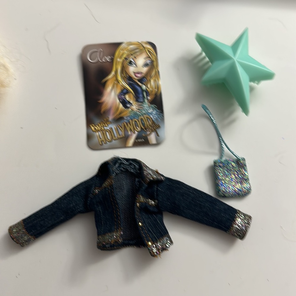 Bratz Cloe Hollywood Style 2005 - Picture 9 of 10